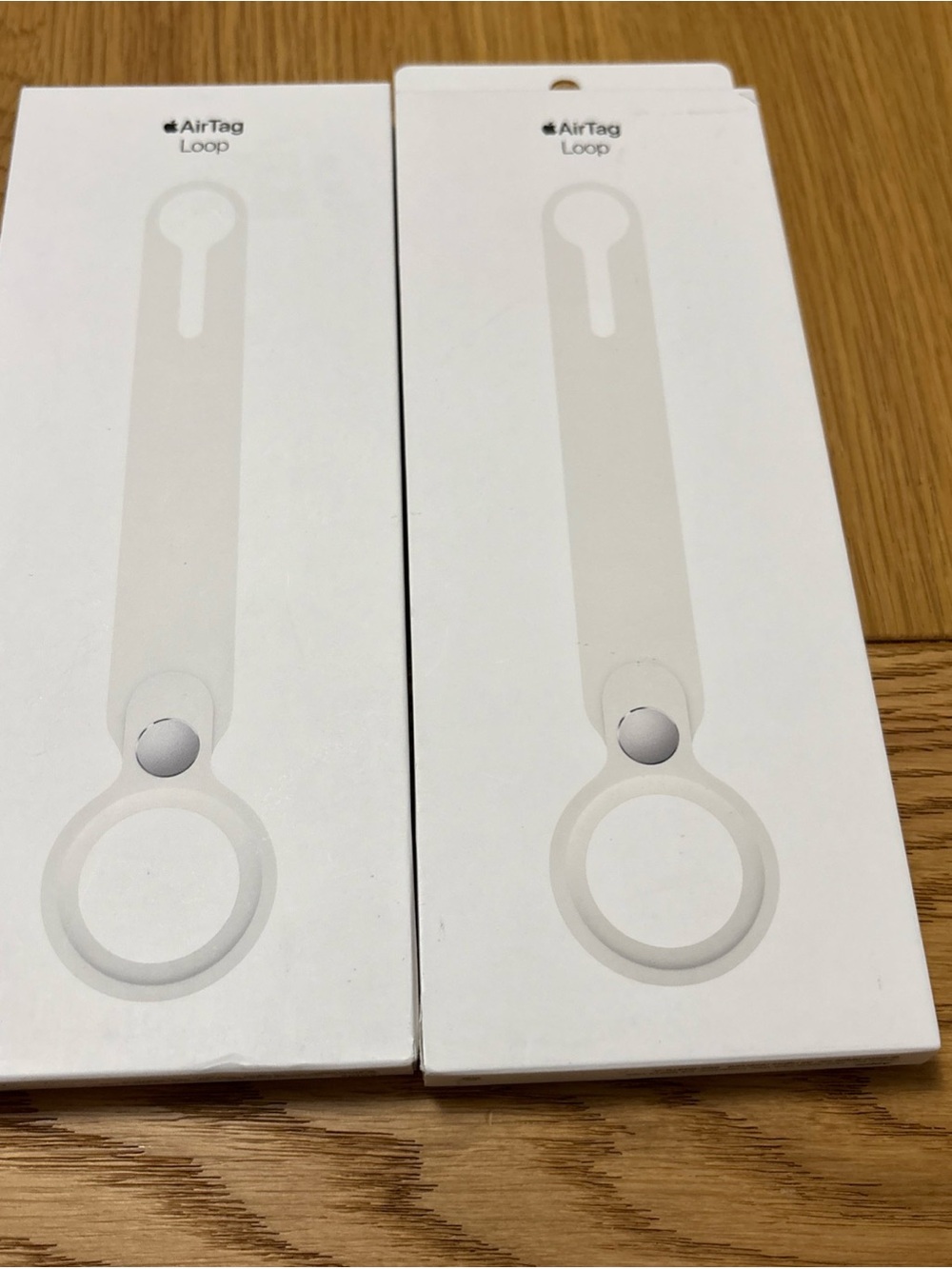 Apple AirTag Loop in White Silicone (Pair)